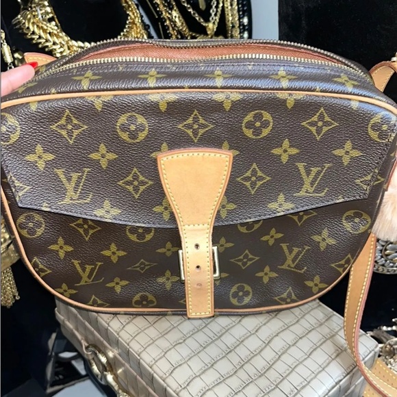 Louis Vuitton Other - Louis Vuitton Jeune fille Monogrqm Shoulder Bag w box Messenger Bag